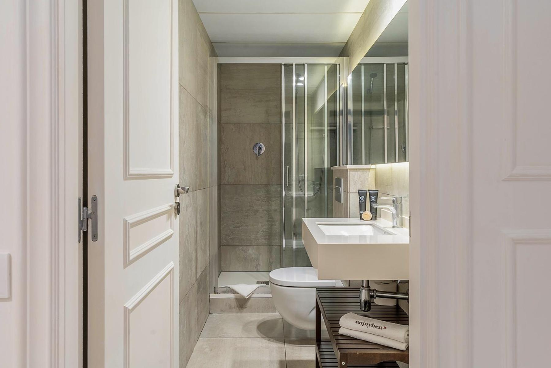 Enjoybcn Colon Apartments バルセロナ エクステリア 写真