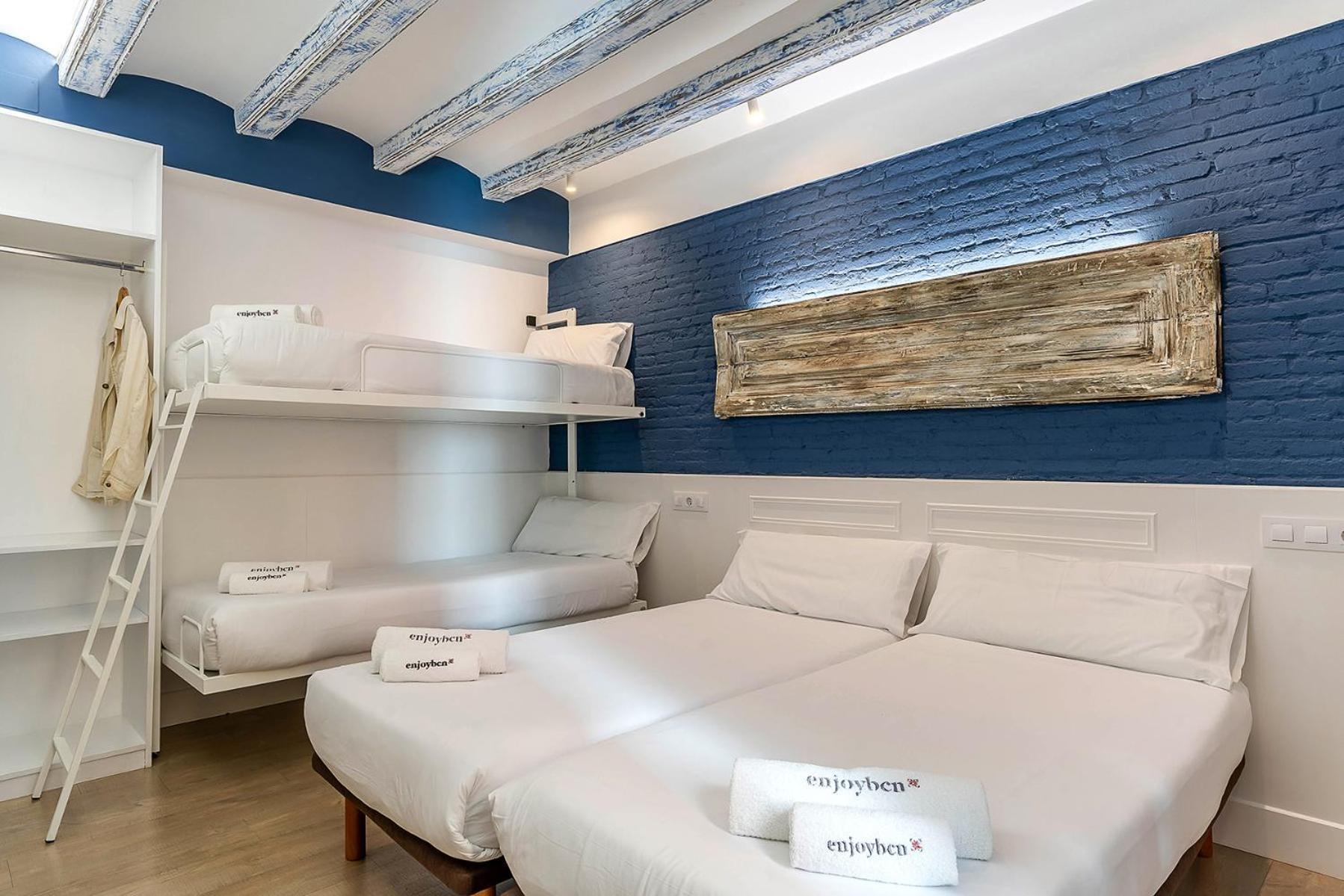 Enjoybcn Colon Apartments バルセロナ エクステリア 写真