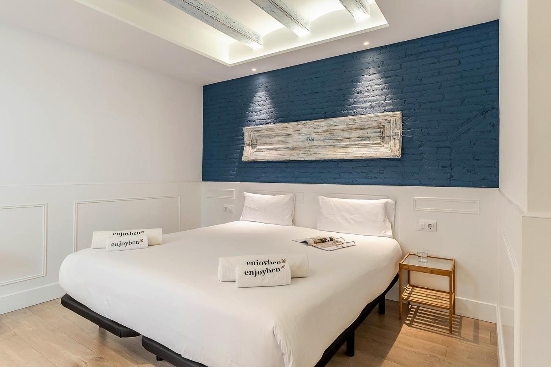 Enjoybcn Colon Apartments バルセロナ エクステリア 写真