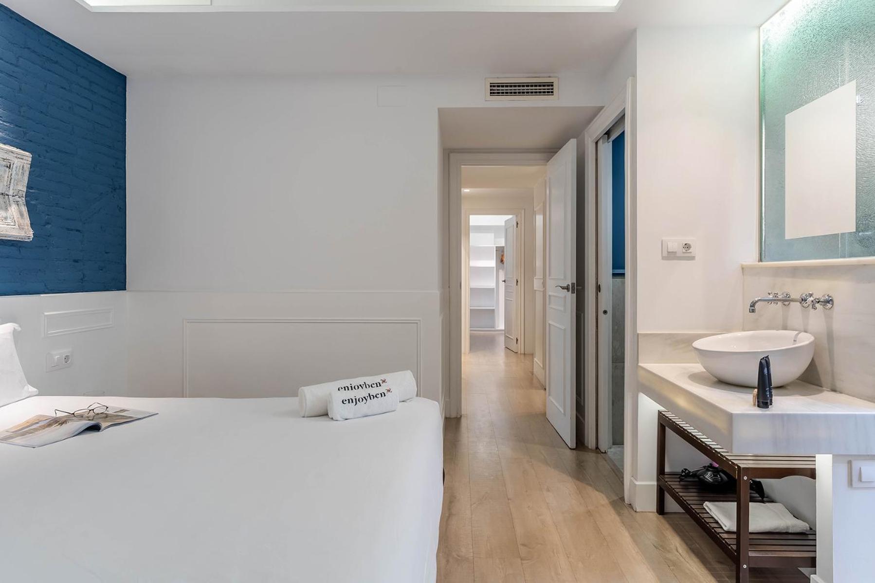 Enjoybcn Colon Apartments バルセロナ エクステリア 写真